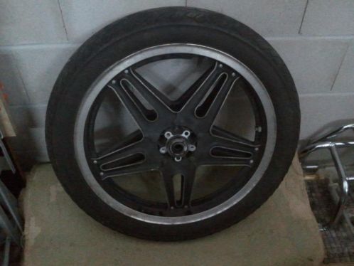Honda GL1100 Comstar voorwiel 19 inch