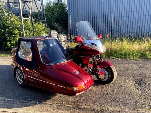 Honda Goldwing 1500 met Hechard zijspan