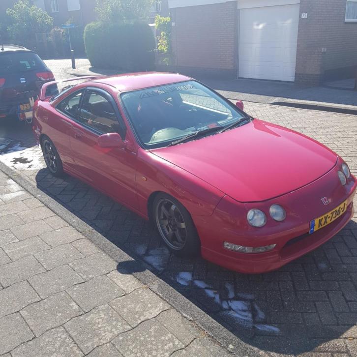 Honda Integra 1.8 Type R 2000 Rood