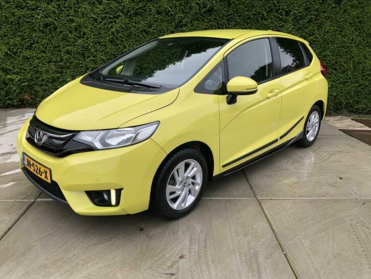 Honda Jazz 1.3 2016 Geel