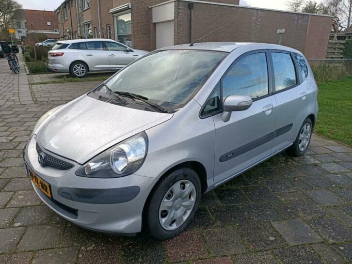 Honda Jazz 1.4 I 2006 Grijs