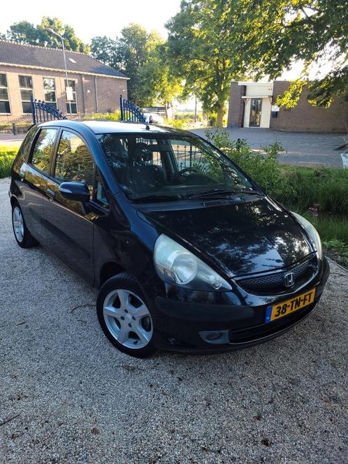 Honda Jazz 1.4 I LS 2006 Zwart  Airco