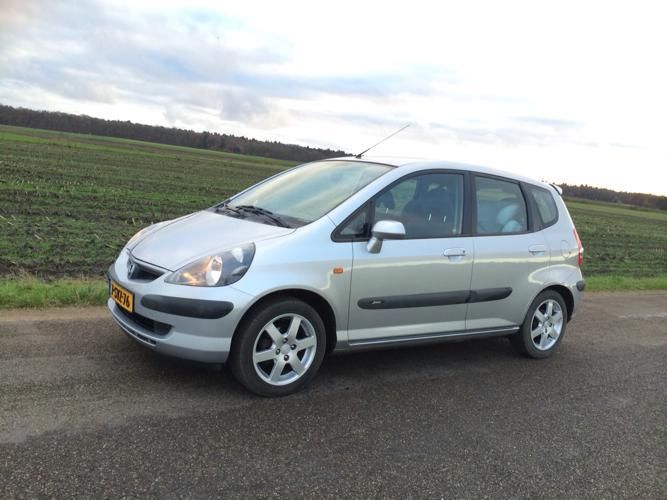 Honda Jazz 1.4i ES sport lage km stand ZIE FOTO039S