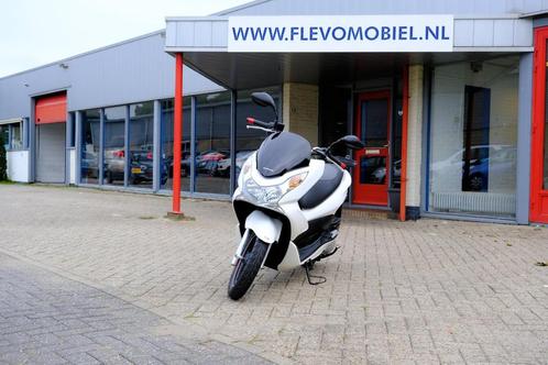 Honda Motor Scooter PCX 125  Zeer zuinig