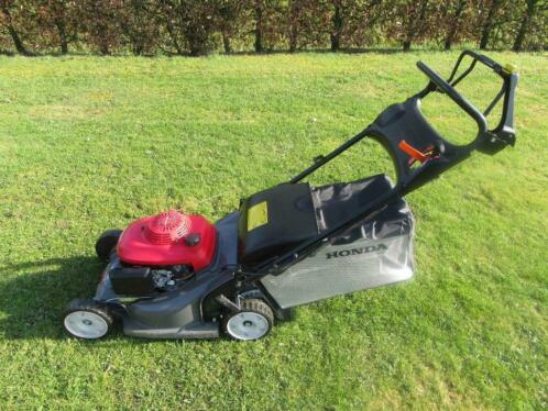 HONDA motormaaier (type HRX476, hydro, mesremkoppeling)