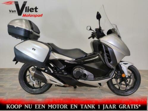 HONDA NC 750 D INTEGRA DCT ABS paar maanden oud. (bj 2019)