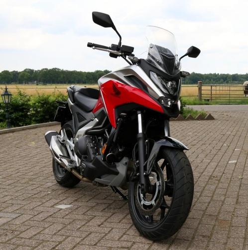 Honda NC 750 X ABS  Rood (Den Haag)