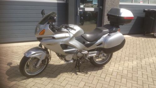 Honda NT 650 V Deauville ZONDER INRUIL 2999,- EURO