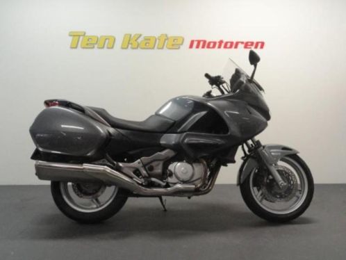 HONDA NT 700 V DEAUVILLE ABS (bj 2006)