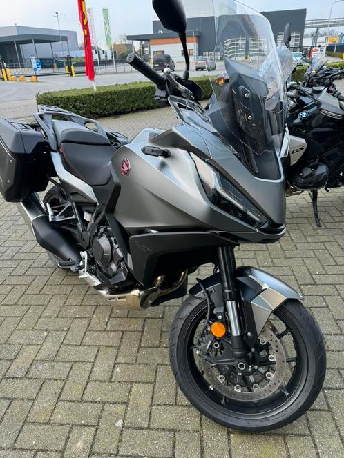 Honda NT1100 in uitstekende staat