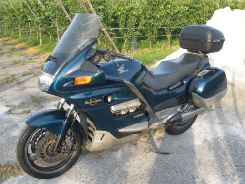 Honda PAN European ST 1100 ABS-TCS uit 1995 (165.000 km) 