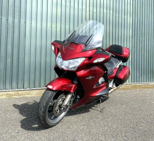 Honda pan european st 1300 de luxe 2010