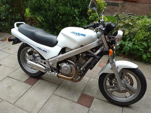 Honda Revere 650 in nieuwstaat.