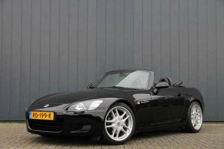 Honda S2000 2.0i  78000 KM  DEALER OH. (bj 2001)
