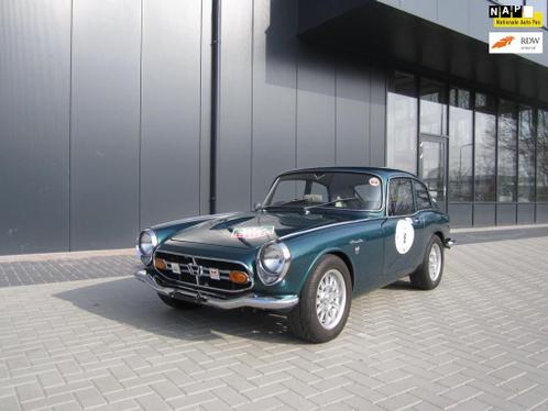 Honda S800 Coupe Engelse registratie unieke auto rijdt zeer