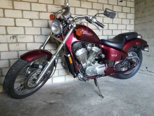 Honda Shadow 600 met maar 5200 miles (8360km) in nieuwstaat