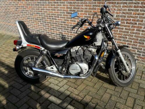 Honda Shadow 750 VT Chopper bj. 1985 met Oldtimer regeling.