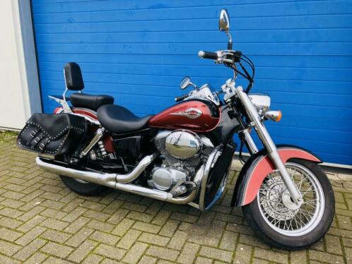 Honda Shadow Classic - 1e Eigenaresse - 2003