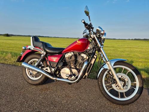 Honda Shadow VT-750 1986