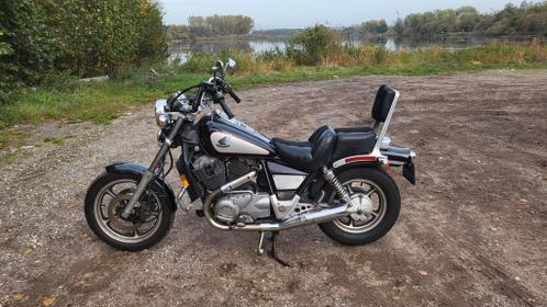 Honda shadow vt1100 c