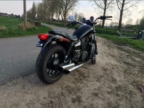 Honda Shadow VT700C zwart 1985 totaal gereviseerd