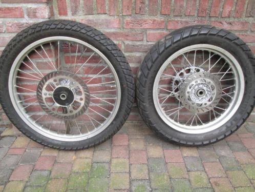 Honda Spaakwielen 18amp21inch izgst 20mm as