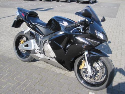 honda sport cbr 600rr