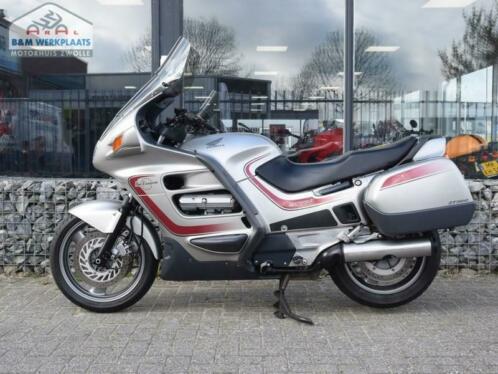 HONDA ST1100PAN EUROPEAN 1993. Zeer nette staat.