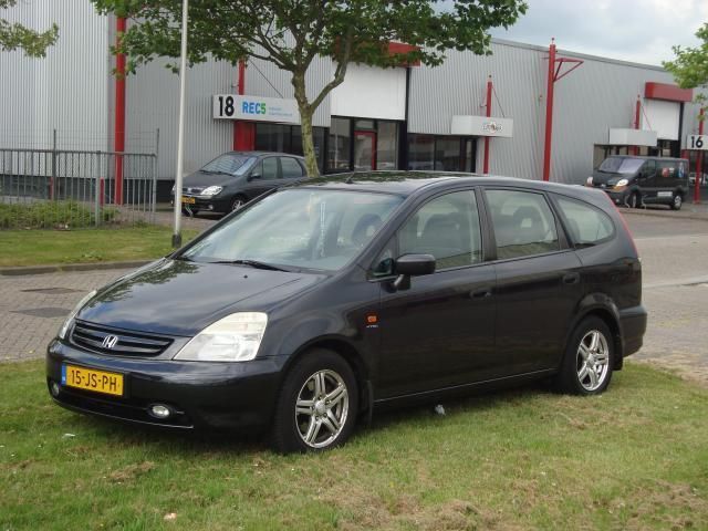 Honda Stream 1.7i LS bj 2002 7 Persoons (Airco)(NAP) Zeer ne