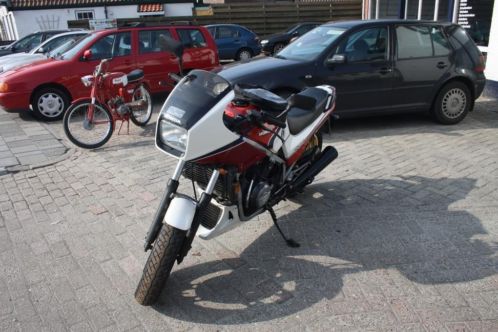 Honda Tour VF 750 F NIEUWSTAAT