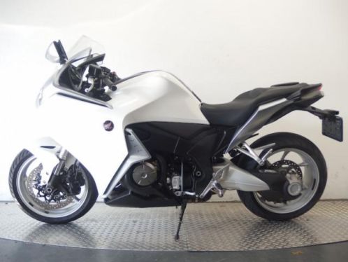 Honda VFR 1200 F ABS (bj 2010)