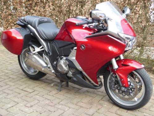 Honda VFR 1200 F DCT