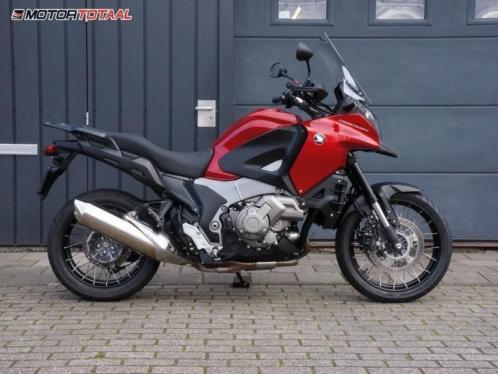 HONDA VFR 1200 X DUAL CLUTCH (bj 2014)