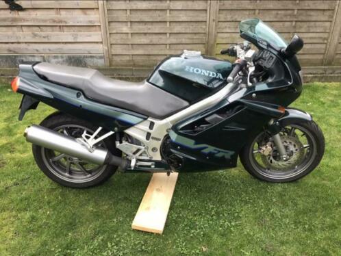 Honda Vfr 750 F - 1992 - 44438 km