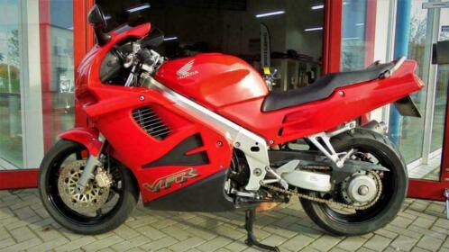 Honda VFR 750 F