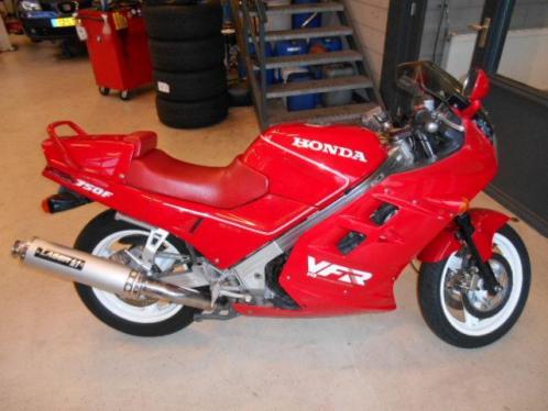 Honda VFR 750 F (bj 1989)