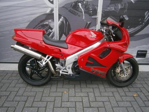 HONDA VFR 750 F (bj 1994)