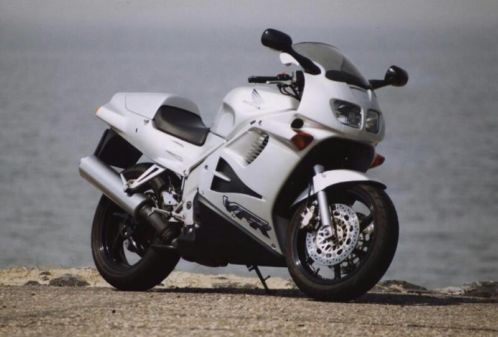 Honda vfr 750 rc36