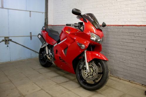Honda VFR 800 FI (2000)