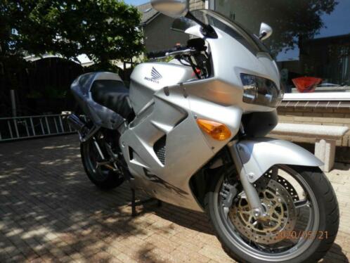 honda vfr 800 fi