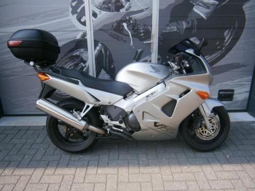 HONDA VFR 800 FI (bj 2000)