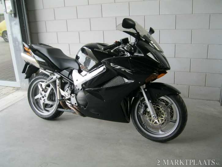 Honda vfr 800 fi V-tec (bj 2006) vfr800 vtec 