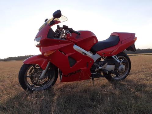 Honda VFR800 FI