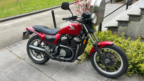 Honda vt 500 Ascot met heel veel onderdelen  Laatste Kans