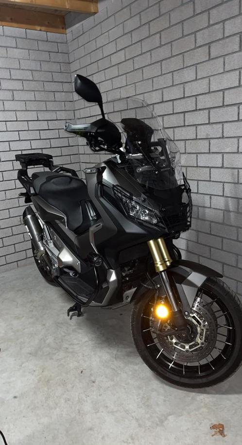 Honda x adv 2017 750cc full options
