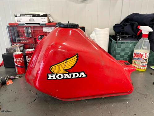 Honda XL600R 1983-1985 PD03 TANK