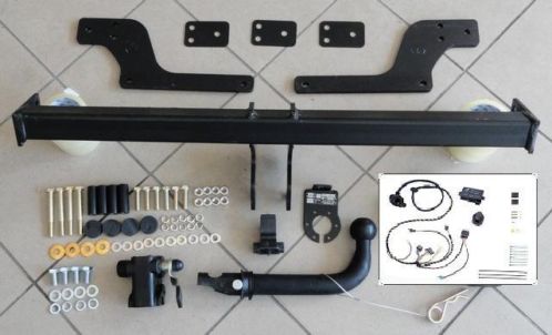 Horizontaal afneembare trekhaak Dacia Dusteroriginele kabel