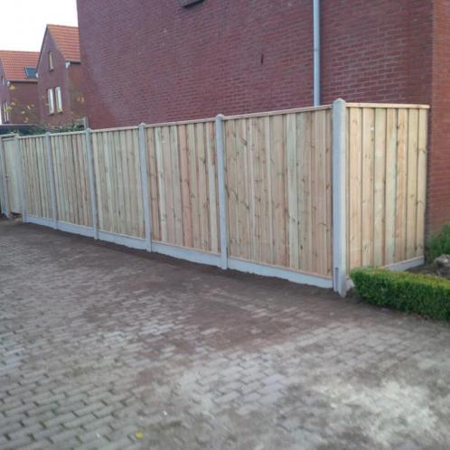 HoutBeton Schutting Glad diamantkop 21planks Incl. Montage