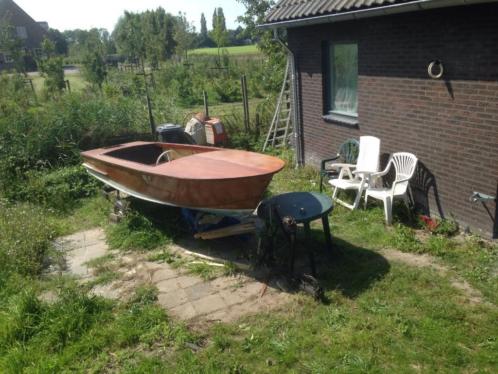 Houten speedboot