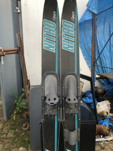 Houten waterskis